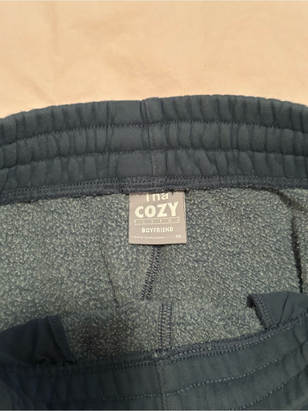 BLUE Aritzia Cozy Sweatfleece Boyfriend Mid-Thigh Short - Picture 4 of 4